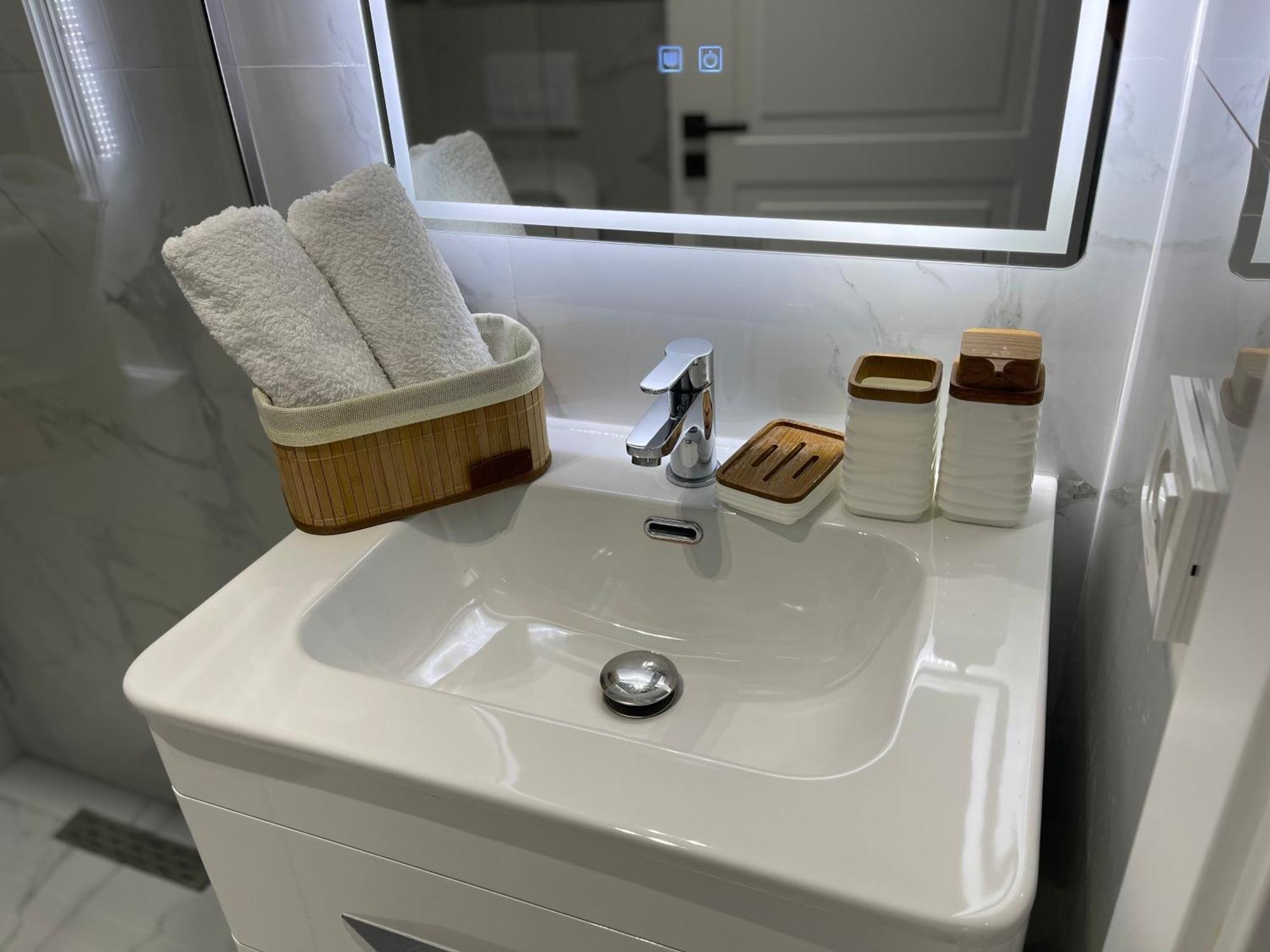 טיראנה Am Luxury Apartment מראה חיצוני תמונה
